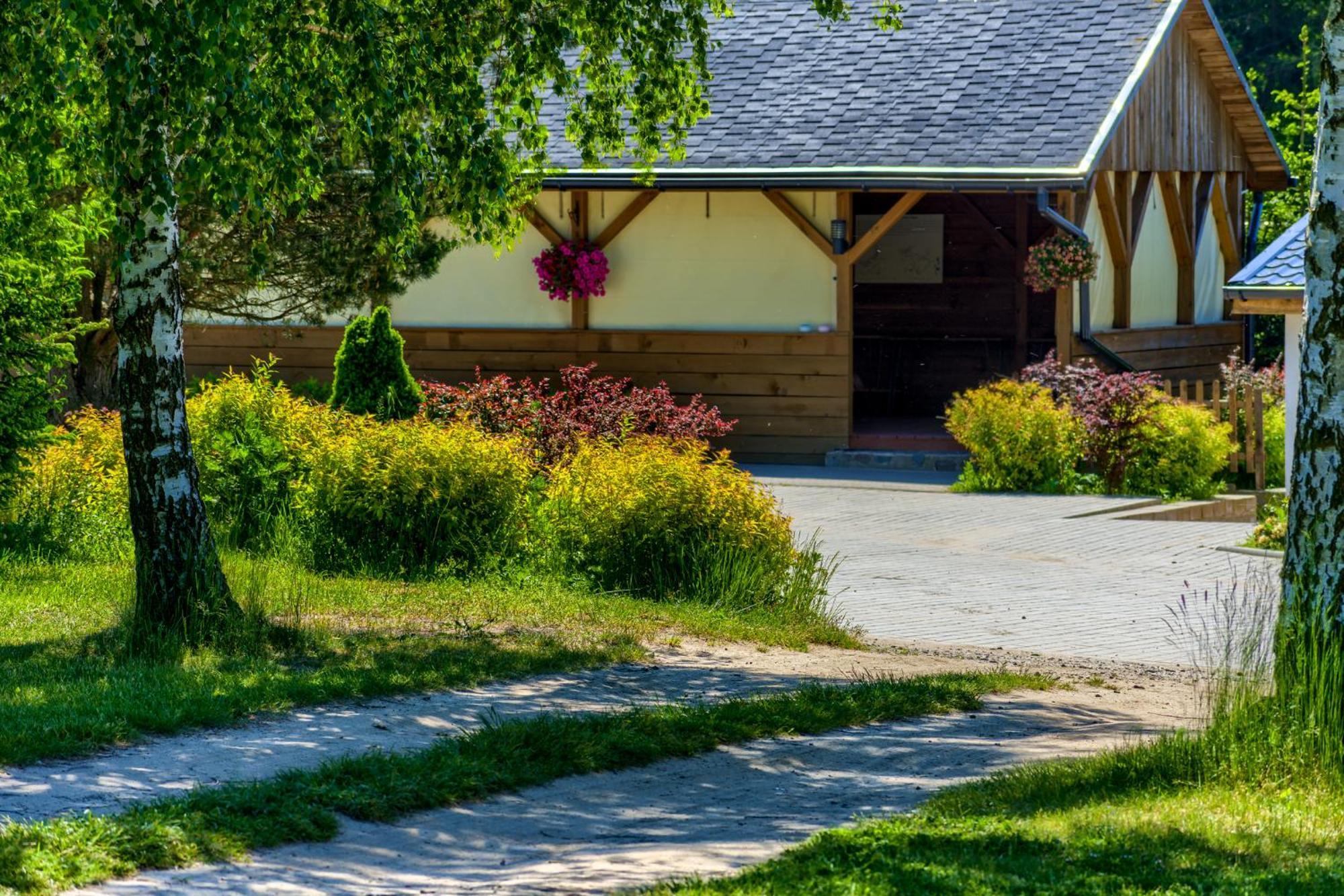 Pajda Mazur - Osrodek Wypoczynkowy Hotel Stare Jabłonki Buitenkant foto